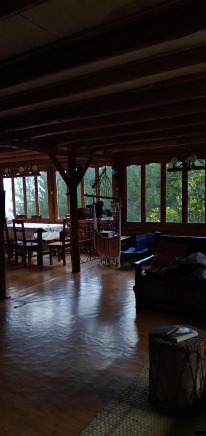 La Casita De *